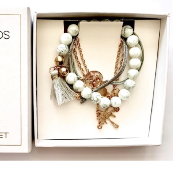 Beach Bracelet Set - Picture 2 of 2